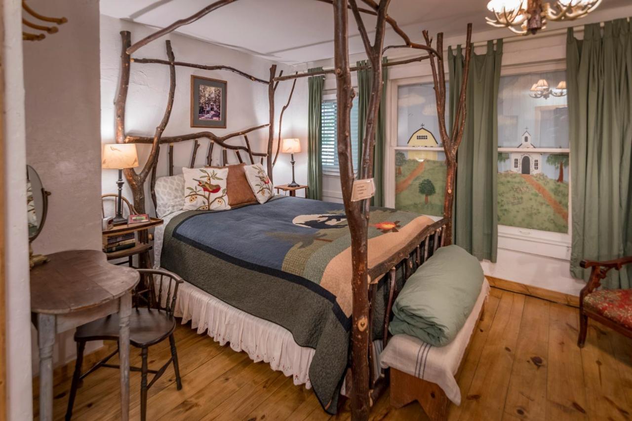Country Woods Inn Глен Роуз Екстериор снимка