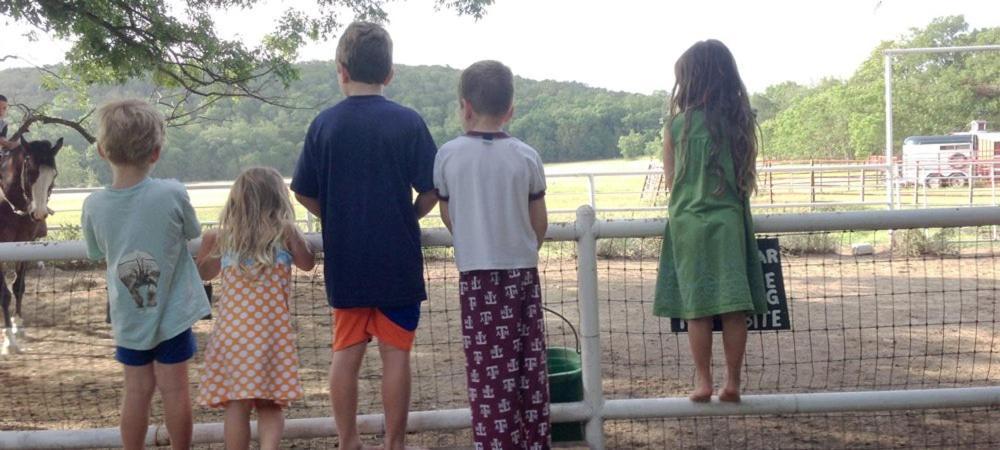 Country Woods Inn Глен Роуз Екстериор снимка